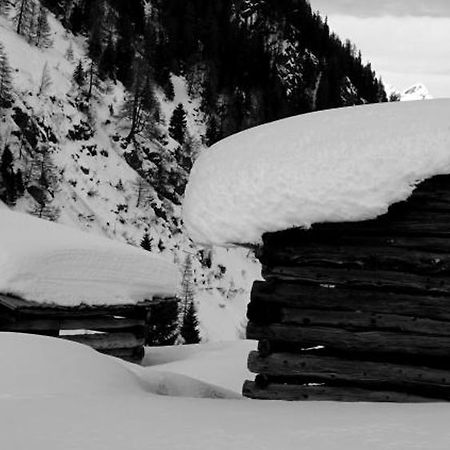 CIllas Appartements Kappl  Exterior foto